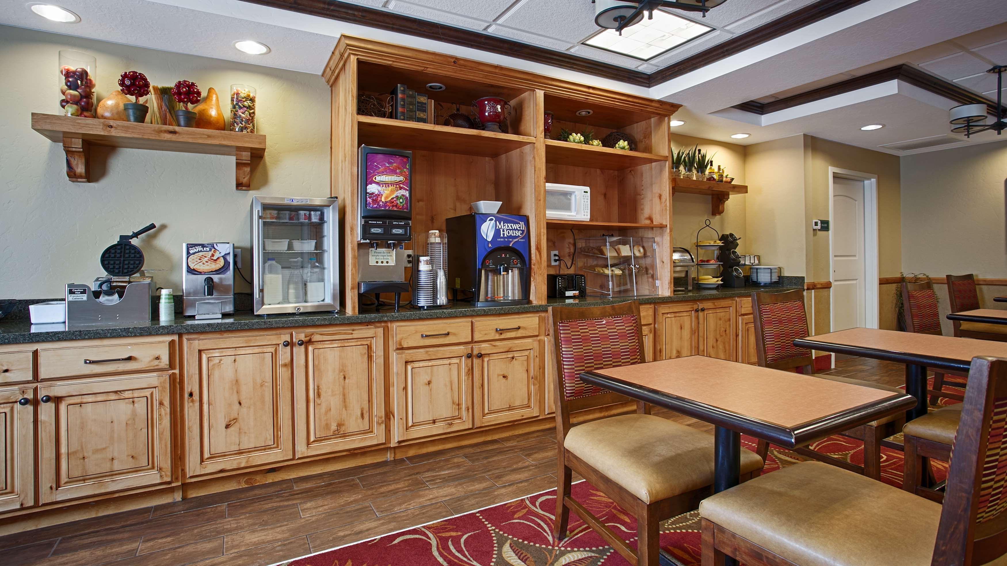 Best Western Plus Canyon Pines Ogden Exterior foto